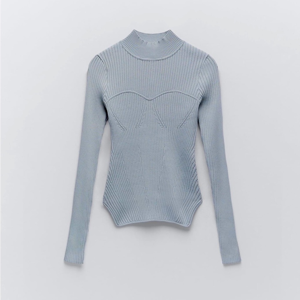 FITTED KNIT SWEATER 🔥